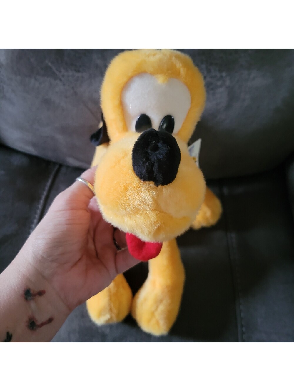 Vintage Pluto Disneyland Walt Disney Plush Yester Ears NWT 12x10x3 New with Tags